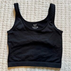ProFit Black Seamless sports bra with padding